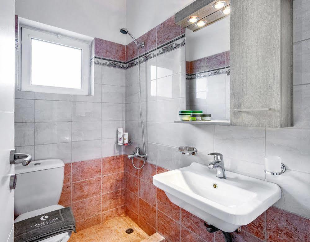 Cyan Icons Villas Tsivarás المظهر الخارجي الصورة