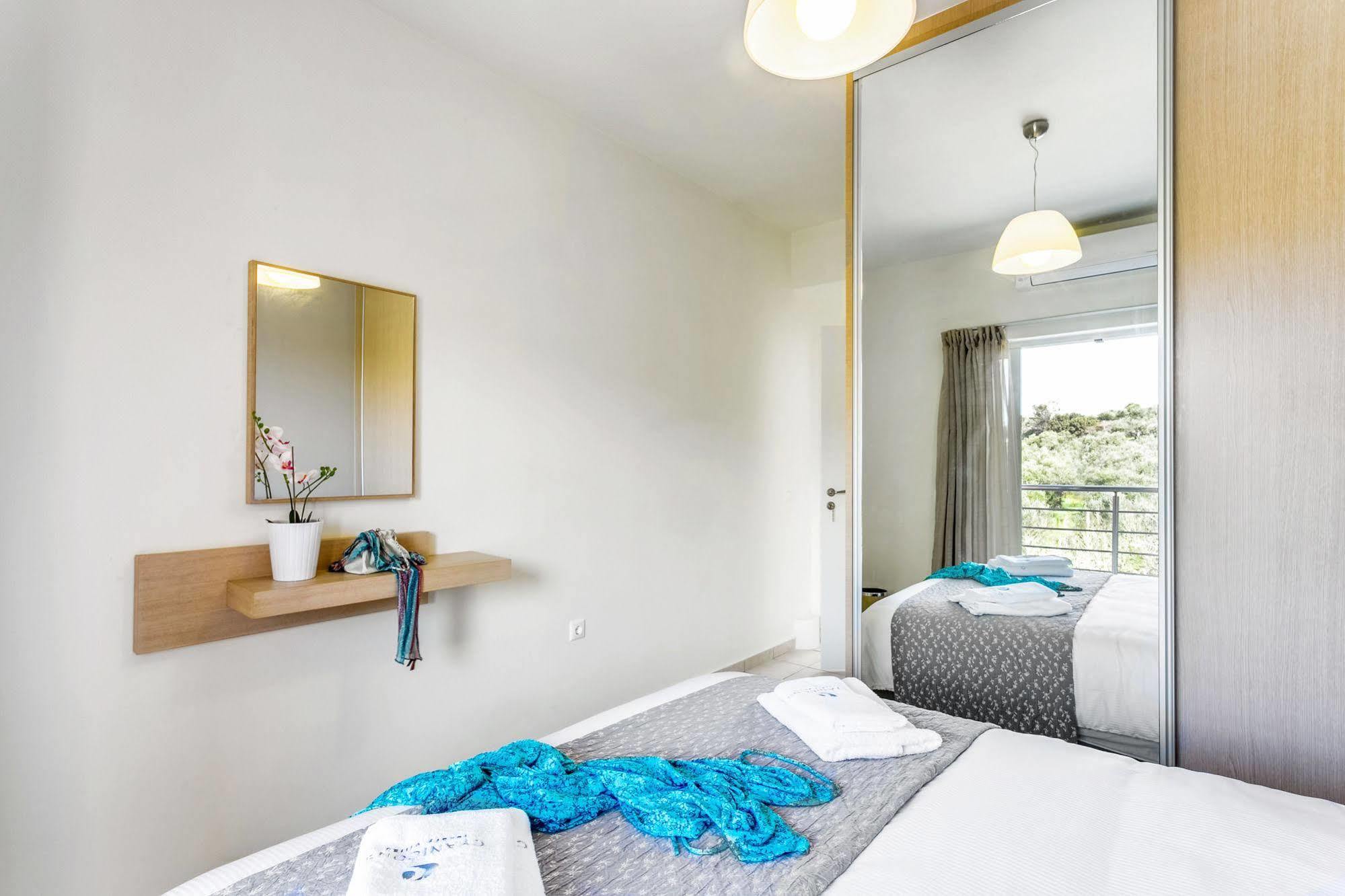 Cyan Icons Villas Tsivarás المظهر الخارجي الصورة