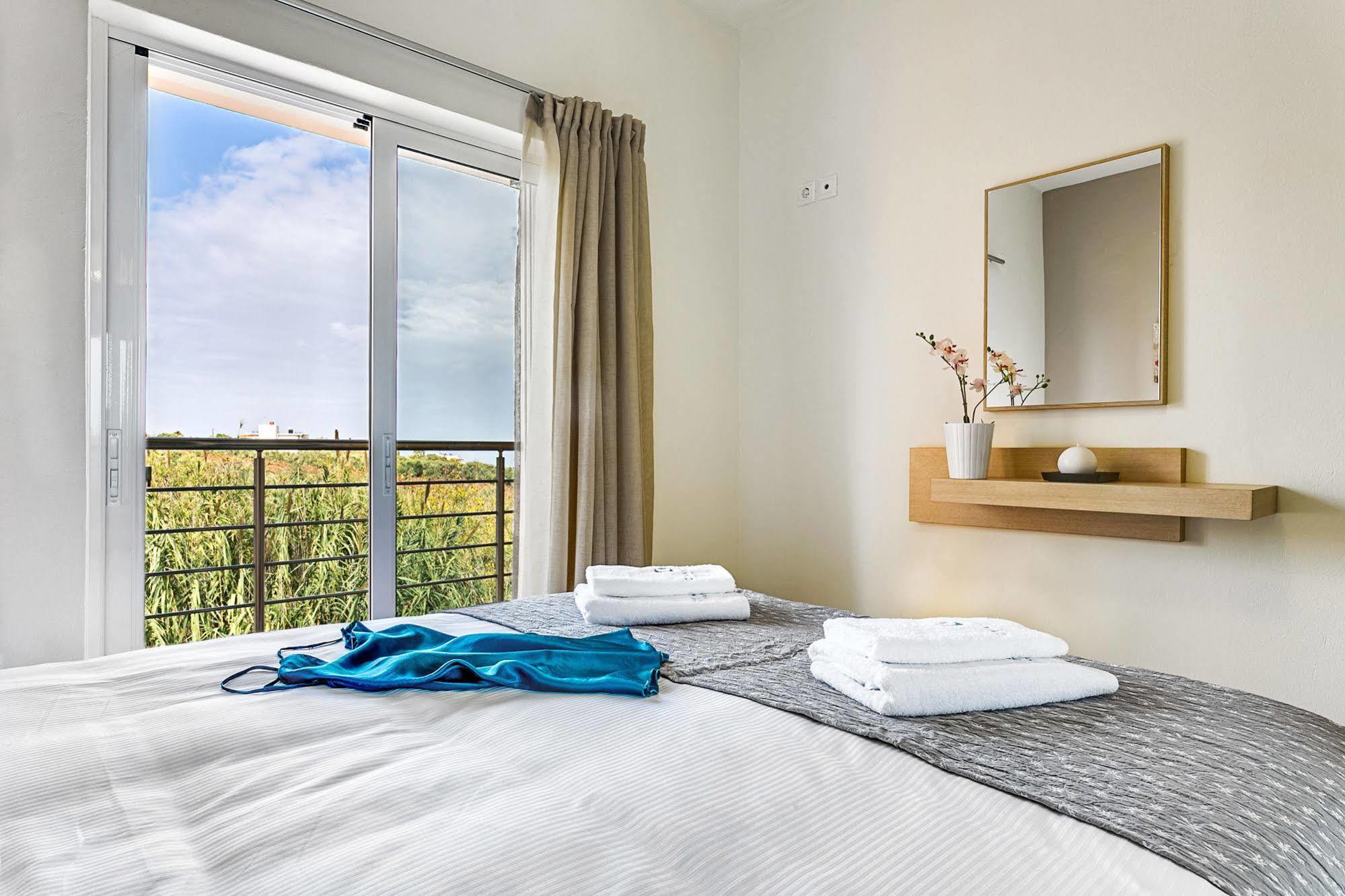 Cyan Icons Villas Tsivarás المظهر الخارجي الصورة